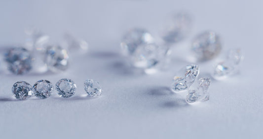 Dive into the World of Diamonds: A Comprehensive Diamond Guide to the 4Cs